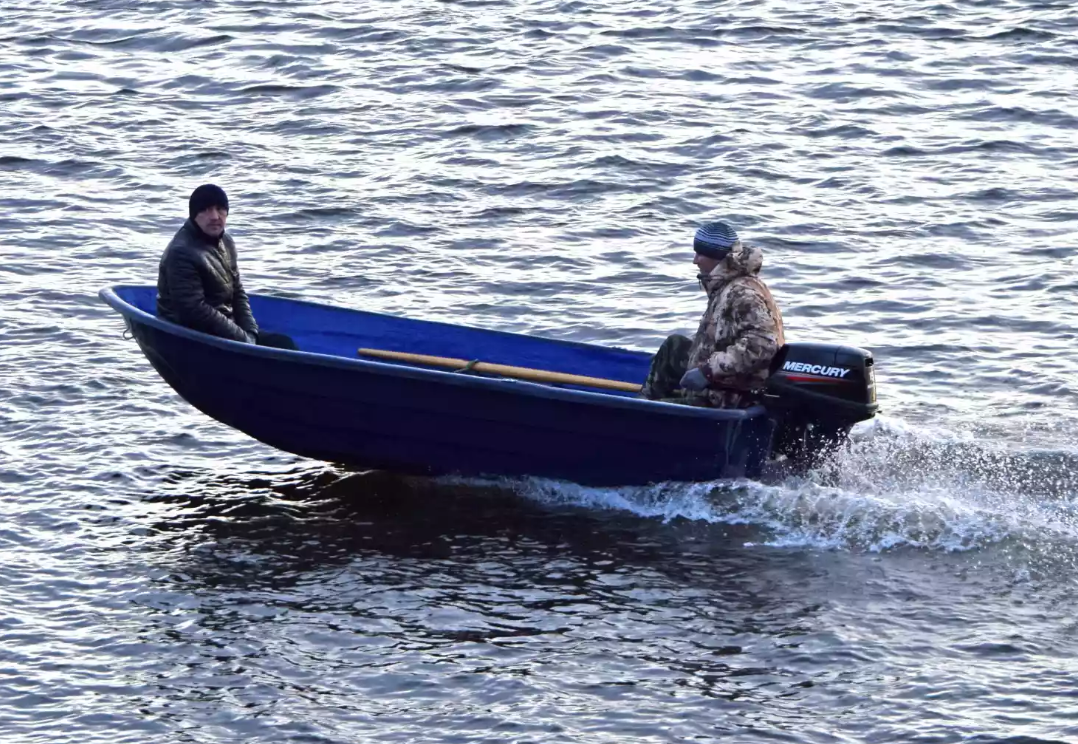 Стеклопластиковая лодка Neman-340 (тримаран) в Копейске