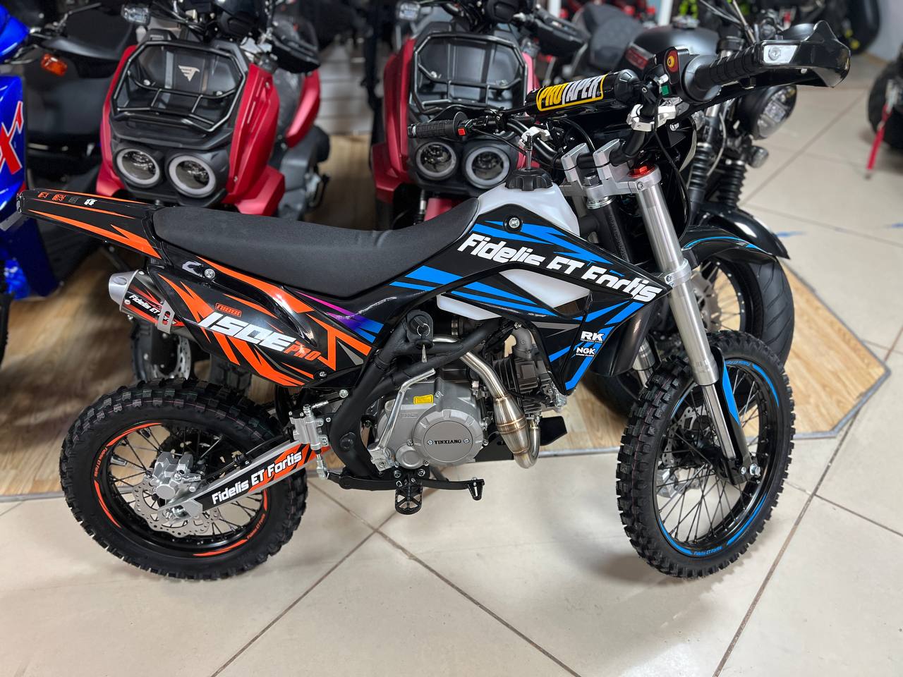 Мотоцикл (питбайк) PROMAX FIDET (ФАЙДЕТ) 190E PRO 17/14 в Копейске