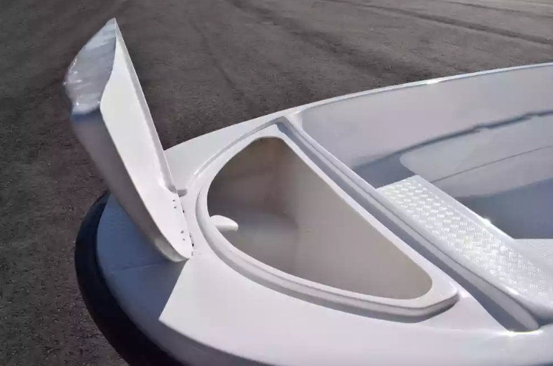 Стеклопластиковая лодка Пингвин (тримаран) в Копейске