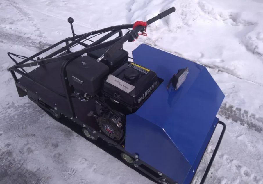 Мотобуксировщик AhtaR ЗИМА с реверсом (задний ход) в Копейске