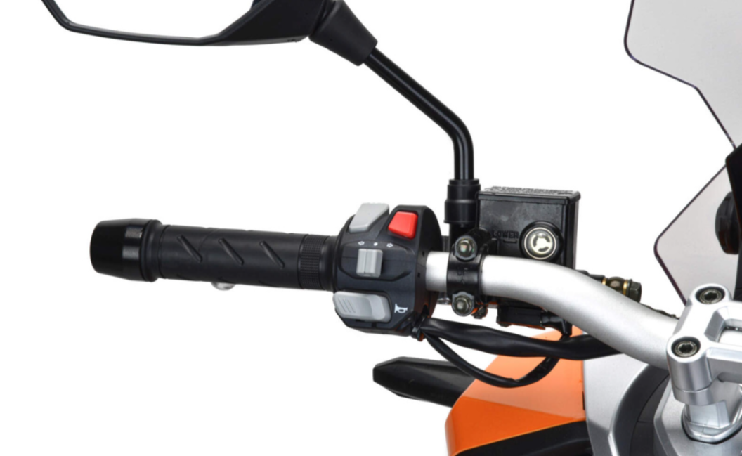 Скутер MOTOLAND (МОТОЛЕНД) T-MAX 150 в Копейске