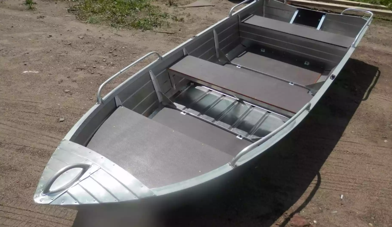 Алюминиевая лодка Вятка-Профи 32 в Копейске