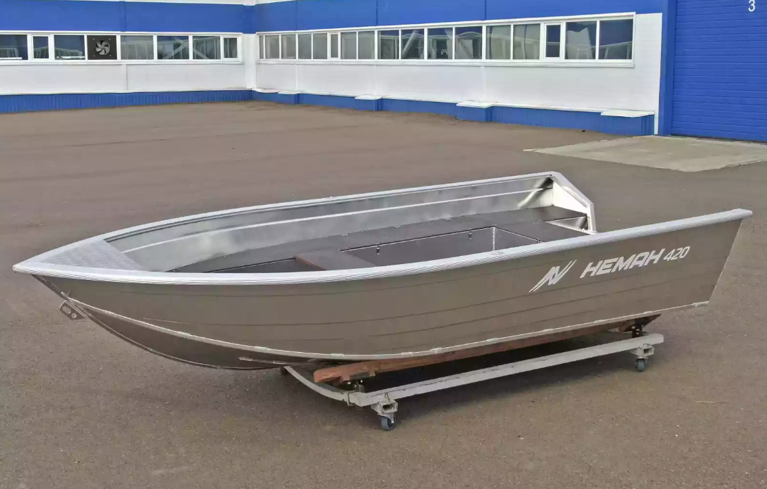 Алюминиевая лодка  Неман-420 в Копейске