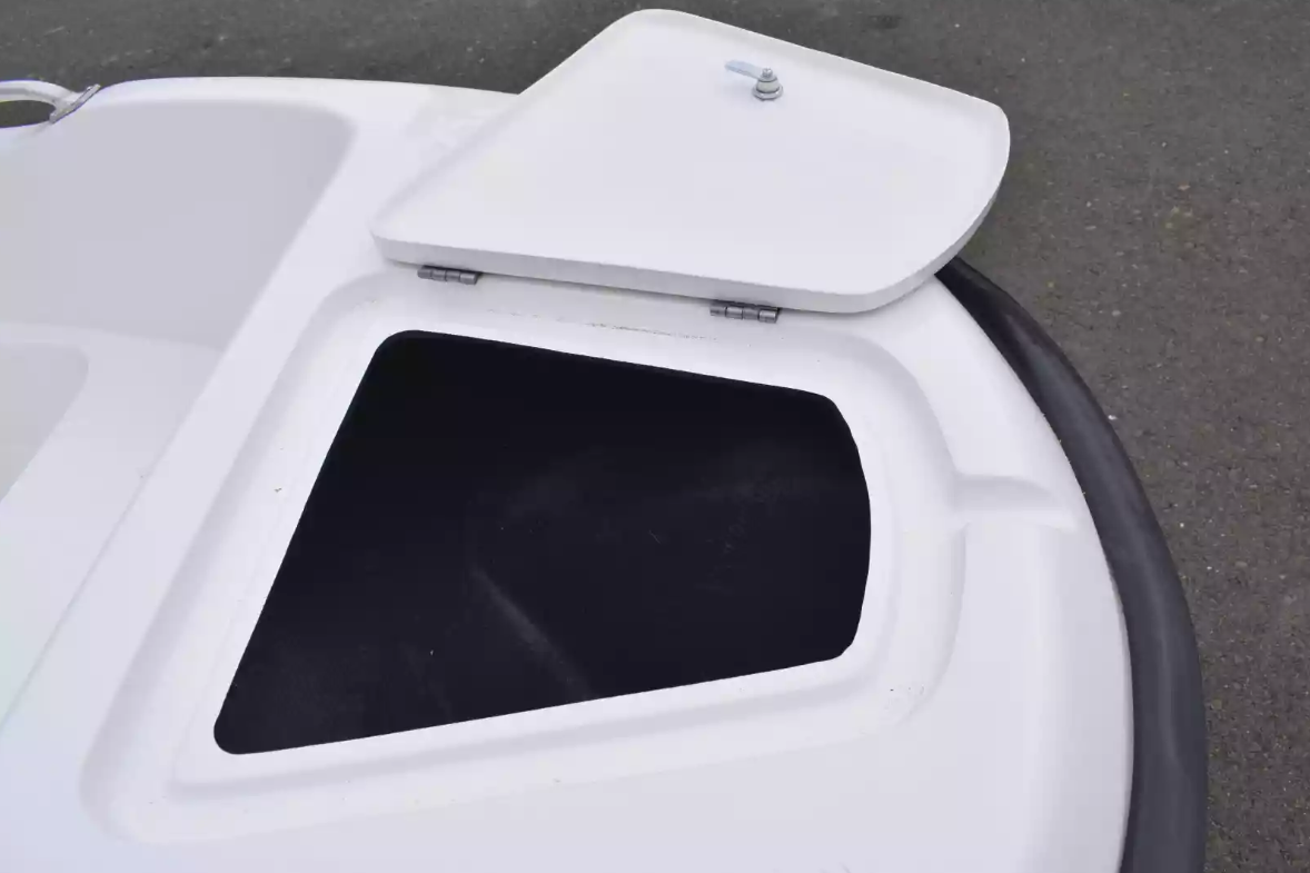 Стеклопластиковая лодка Пингвин New (тримаран) в Копейске