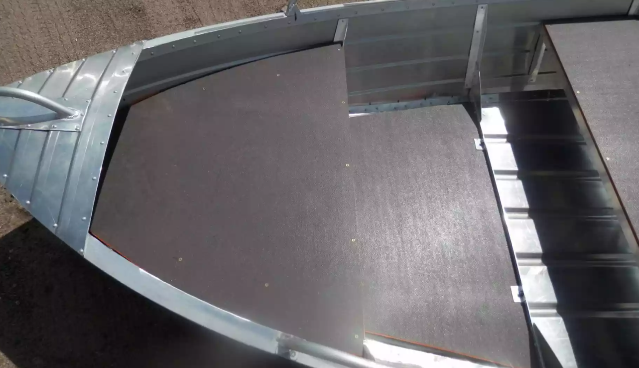 Алюминиевая лодка Вятка-Профи 32 в Копейске