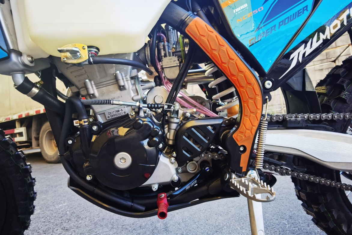 Мотоцикл JHLMOTO JHL Z7 NC250S (177MM-A) в Копейске