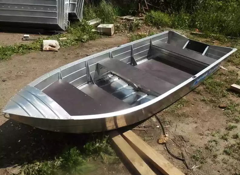 Алюминиевая лодка Вятка-Профи 37 в Копейске