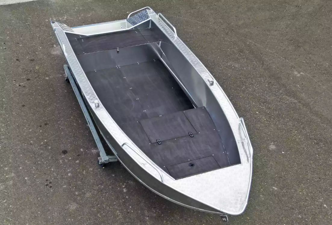 Алюминиевая лодка  Wyatboat-430М FISH в Копейске