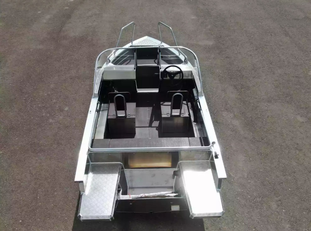 Алюминиевая лодка  Неман-400 DCM NEW в Копейске