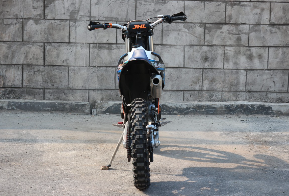 Мотоцикл JHLMOTO JHL Z3 CB250 (172FMM-3A) в Копейске