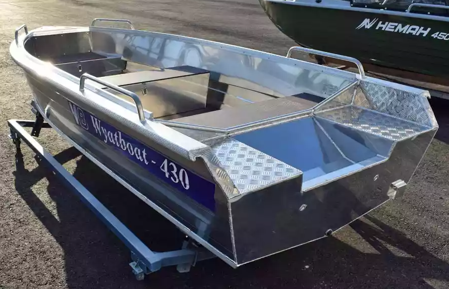 Алюминиевая лодка  Wyatboat-430 Р в Копейске
