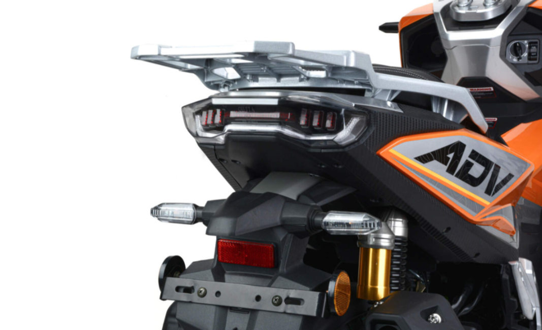 Скутер MOTOLAND (МОТОЛЕНД) T-MAX 150 в Копейске