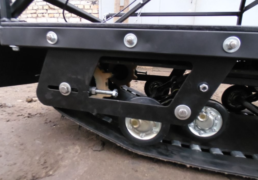 Мотобуксировщик AhtaR Зима 15 л/с с вариатором в Копейске