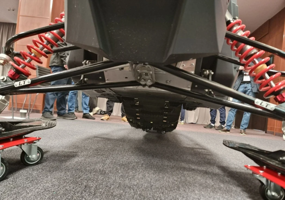 Снегоход AODES Siberiacross 1000 SWT 600mm LCD 6.8 в Копейске