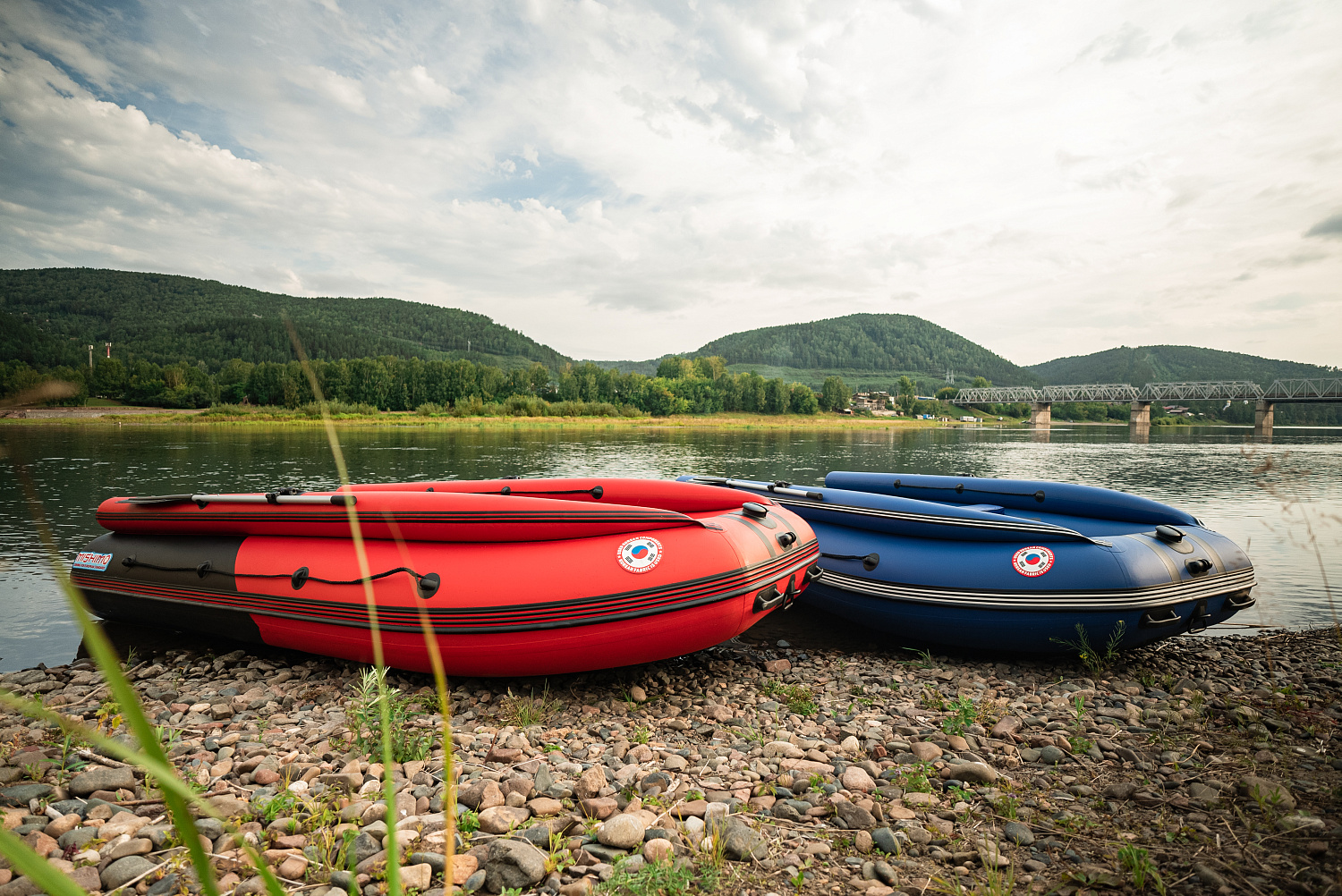 Лодка MISHIMO RIVER FJET PRO 430  под водомет в Копейске