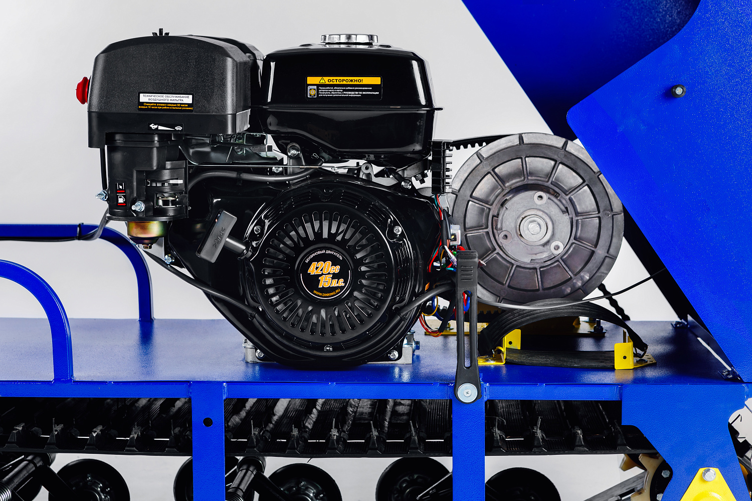 Мотобуксировщик SNOW DOG 17 с эл. запуском (DINKING) в Копейске