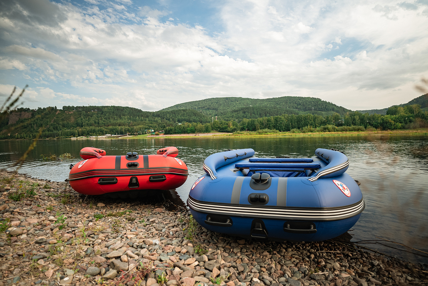 Лодка MISHIMO RIVER FJET PRO 430  под водомет в Копейске