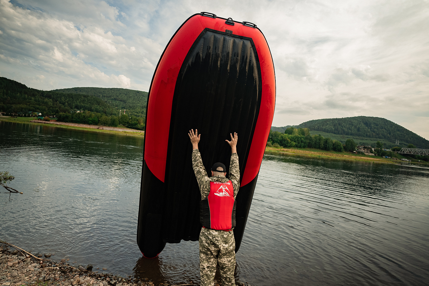 Лодка MISHIMO RIVER FJET PRO 430  под водомет в Копейске